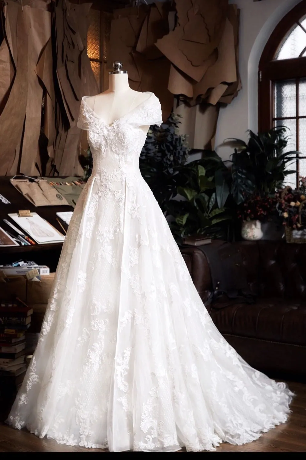 Classy Off The Shoulder Lace Wedding Dress