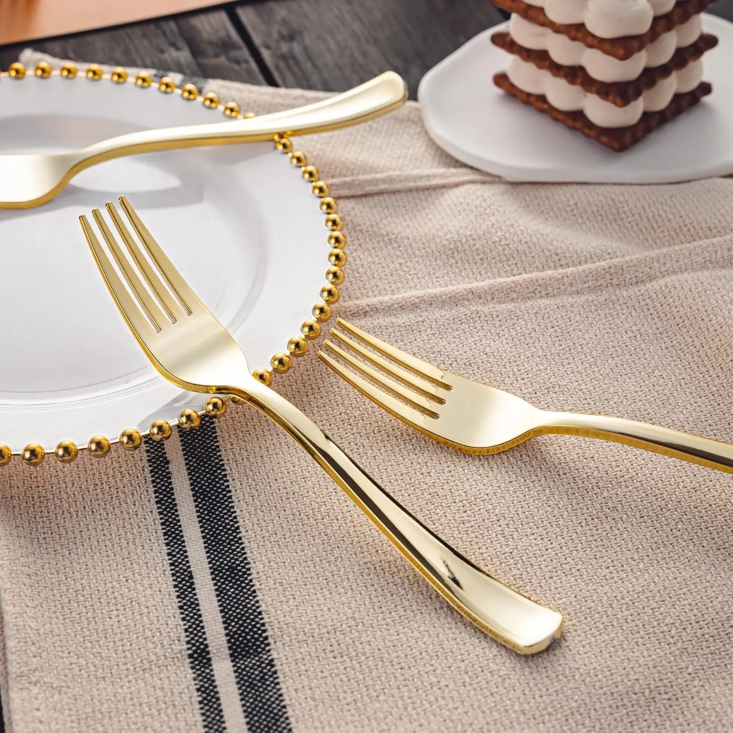 Cutlery Silverware Extra Heavyweight Disposable Flatware Forks Gold