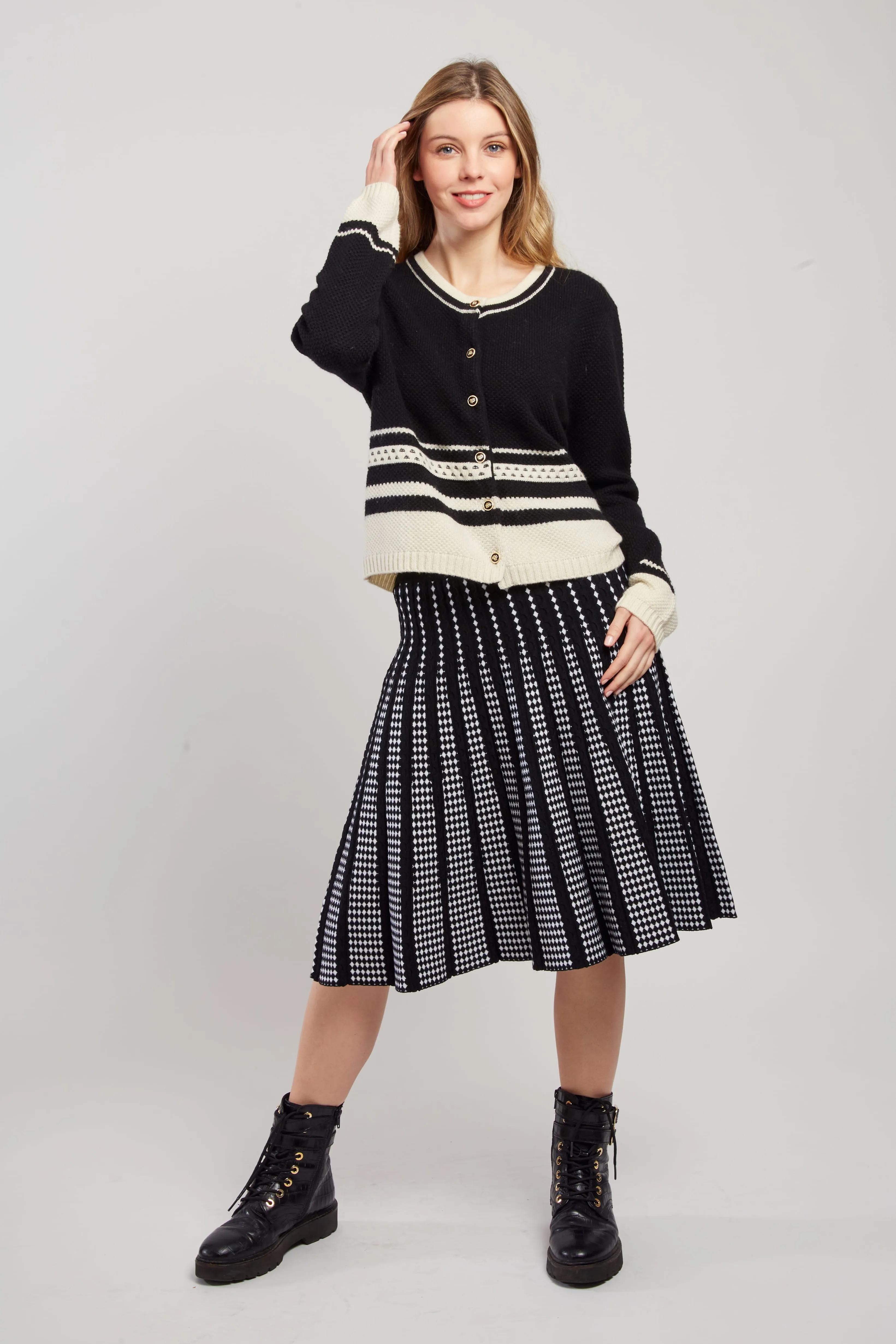 Gaelle Check Print Skirt -Black