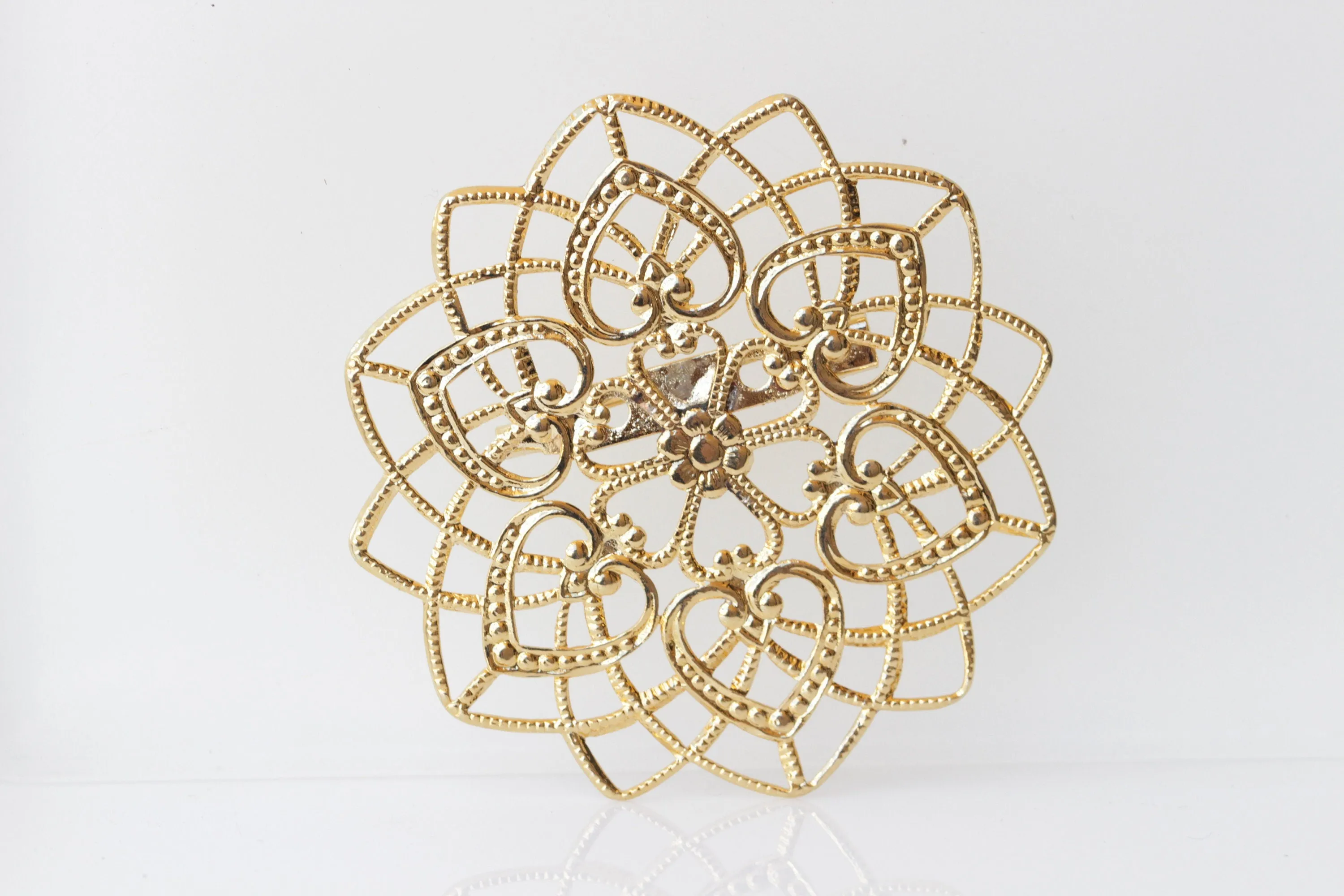 GOLD PLATED BROOCH