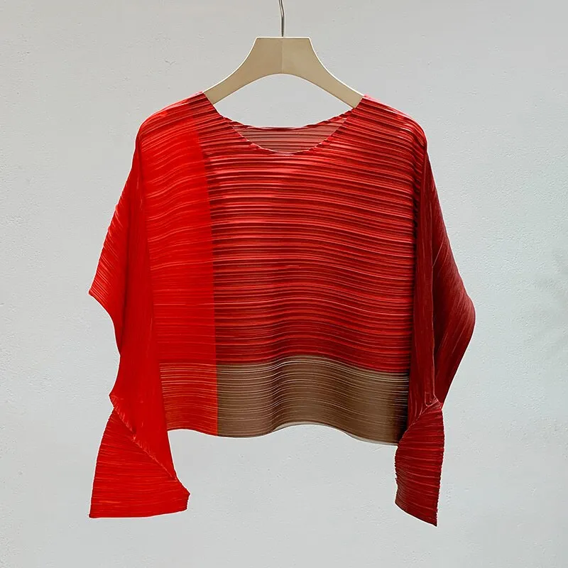 Miyake Pleated Color Block Round Neck Crop Top