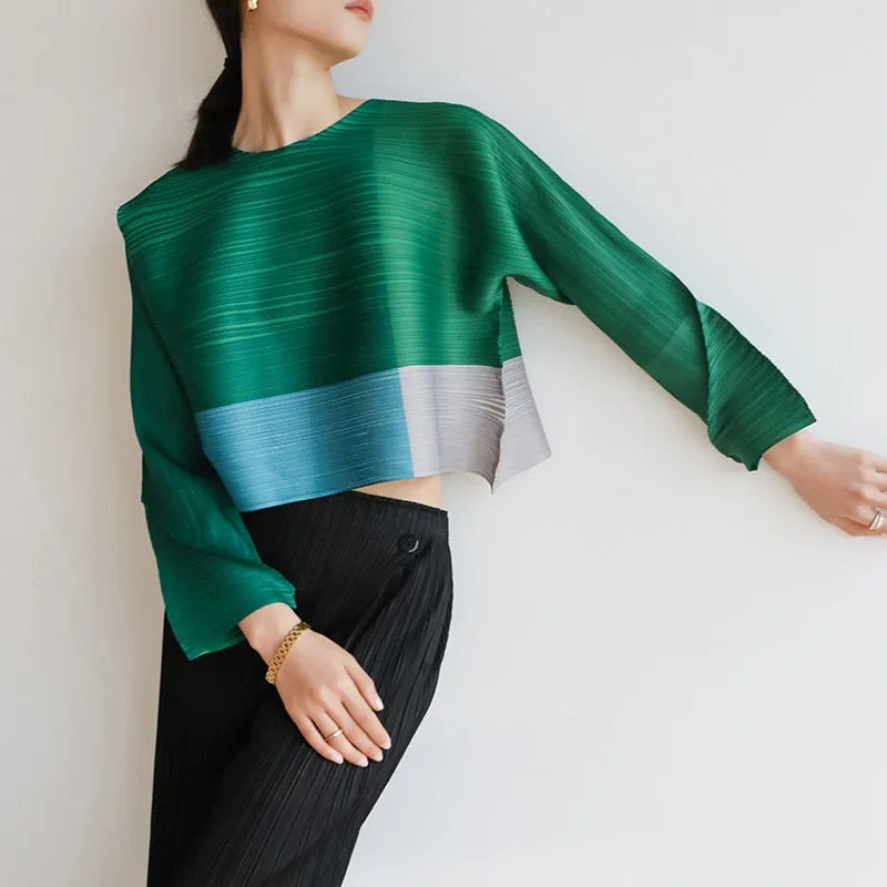 Miyake Pleated Color Block Round Neck Crop Top