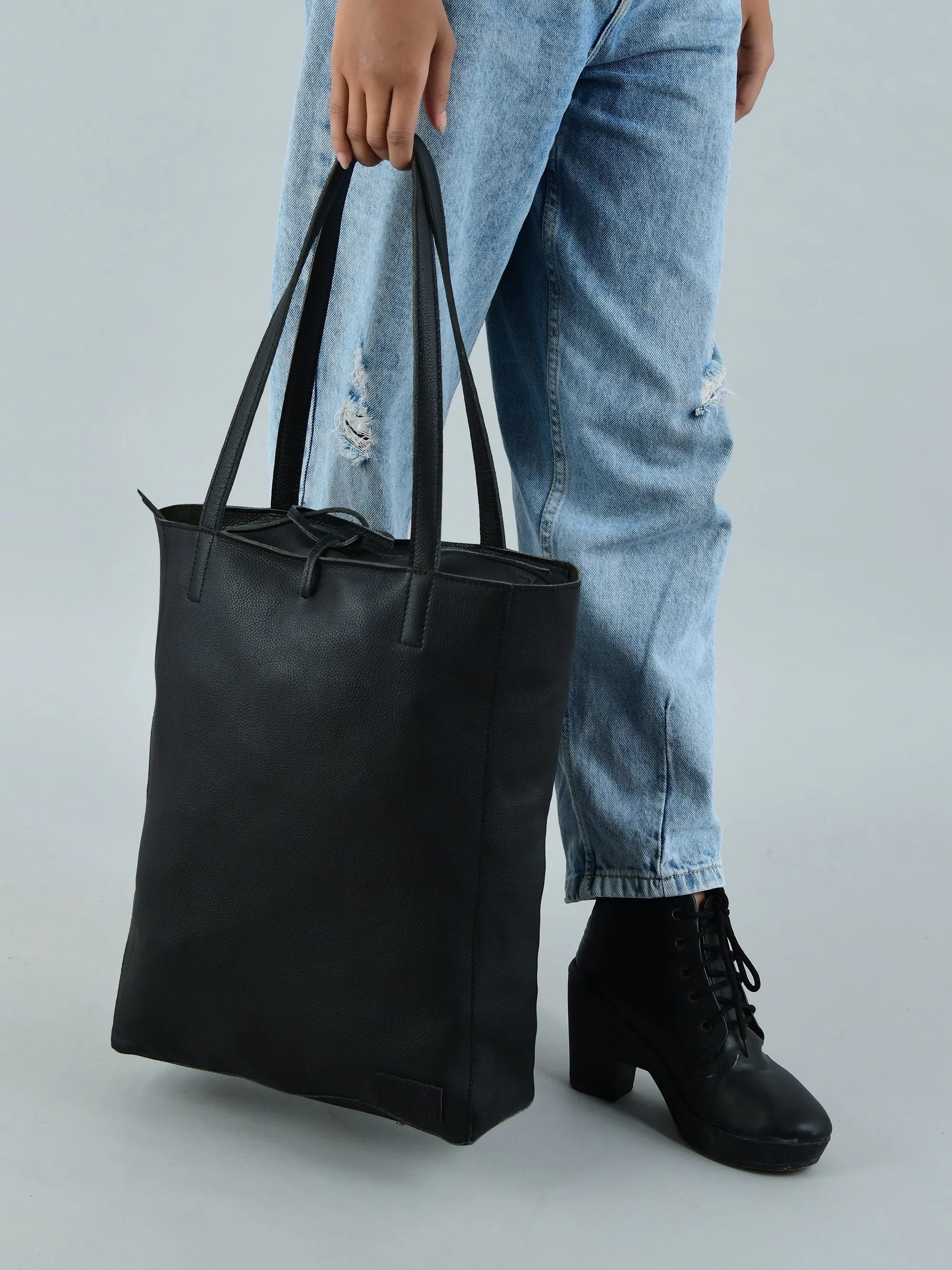 Sydney Black Shopper Tote